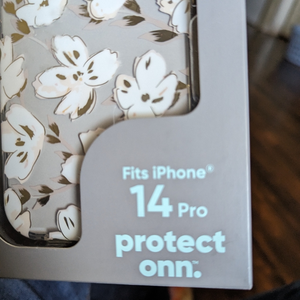 iPhone 14 pro floral case - Picture 4 of 6